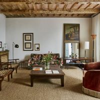 Los 4 muebles de la abuela que nadie quiere en casa: si los heredas deberías dejarlos ir cuanto antes