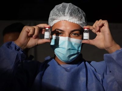 La vacunación contra el coronavirus en Neuquén sigue hoy en seis localidades