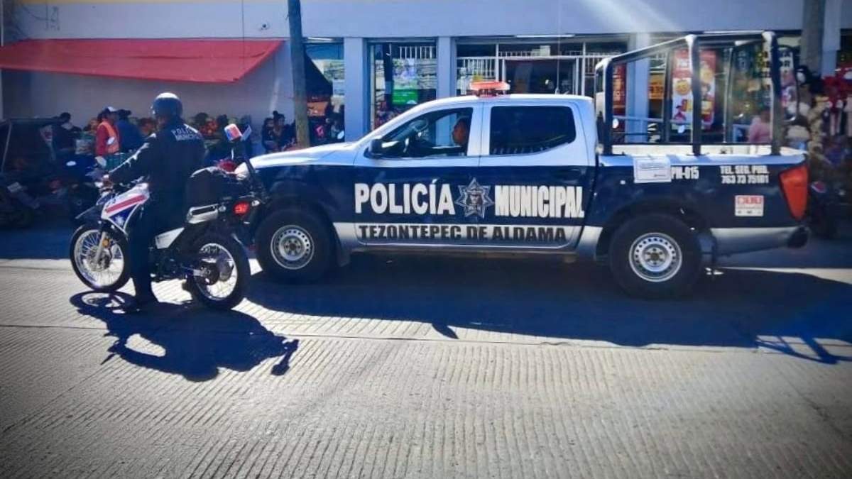 Policías de Tezontepec de Aldama