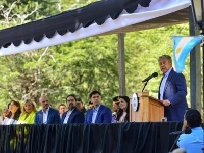 Figueroa afirmó que el gobierno provincial se organizó "para ejecutar las obras que no prometimos”
