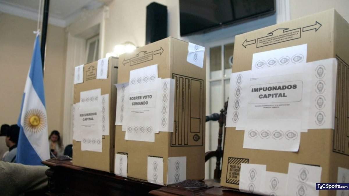 Hay 34.332.992 personas habilitadas en el padrón. Fuente: (Twitter)