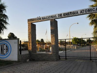 La CNEA avanza en un proyecto innovador para tratar enfermedades oncológicas
