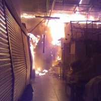 Un incendio daña 181 puestos del mercado de San Cosme en CDMX