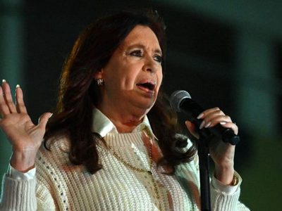 El kirchnerismo insiste con que Cristina Kirchner recupere la libertad antes de cumplir su condena