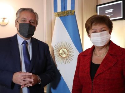 Fernández confirmó el acuerdo con el FMI: “Sufríamos un problema, ahora tenemos una solución”
