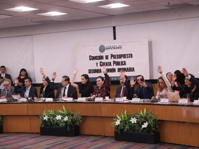 Diputados de la 4T aprueban en comisiones el presupuesto 2025