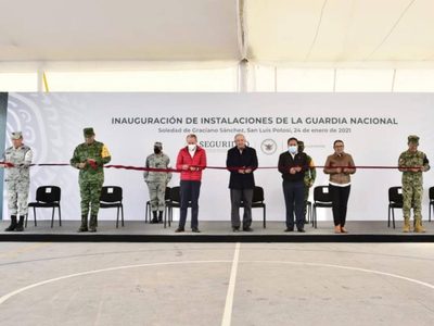 Mando militar y funcionario que estuvieron en visita de AMLO a SLP dan positivo a covid