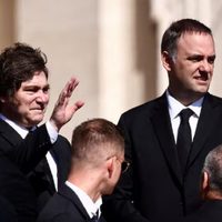 Nuevas revelaciones complican a Adorni y el Gobierno insiste en que responderá ante la Justicia