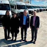 El gobierno incorporó 20 vehículos utilitarios para destinarlos al transporte escolar