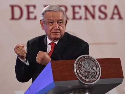 AMLO acusa a medios de comunicación de influir en elección del Edomex: "aturden"