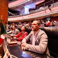 Daniel Barreda justifica ausencia en el Senado: “Me educaron para decidir que primero está la familia”