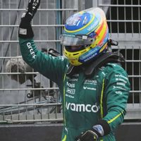 Fernando Alonso no lo puede creer: el insólito error que cometió Aston Martin en el GP de China