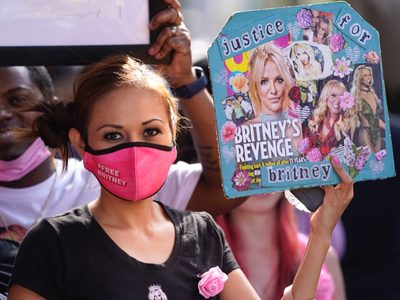 Liberan a Britney Spears de la tutela de su padre