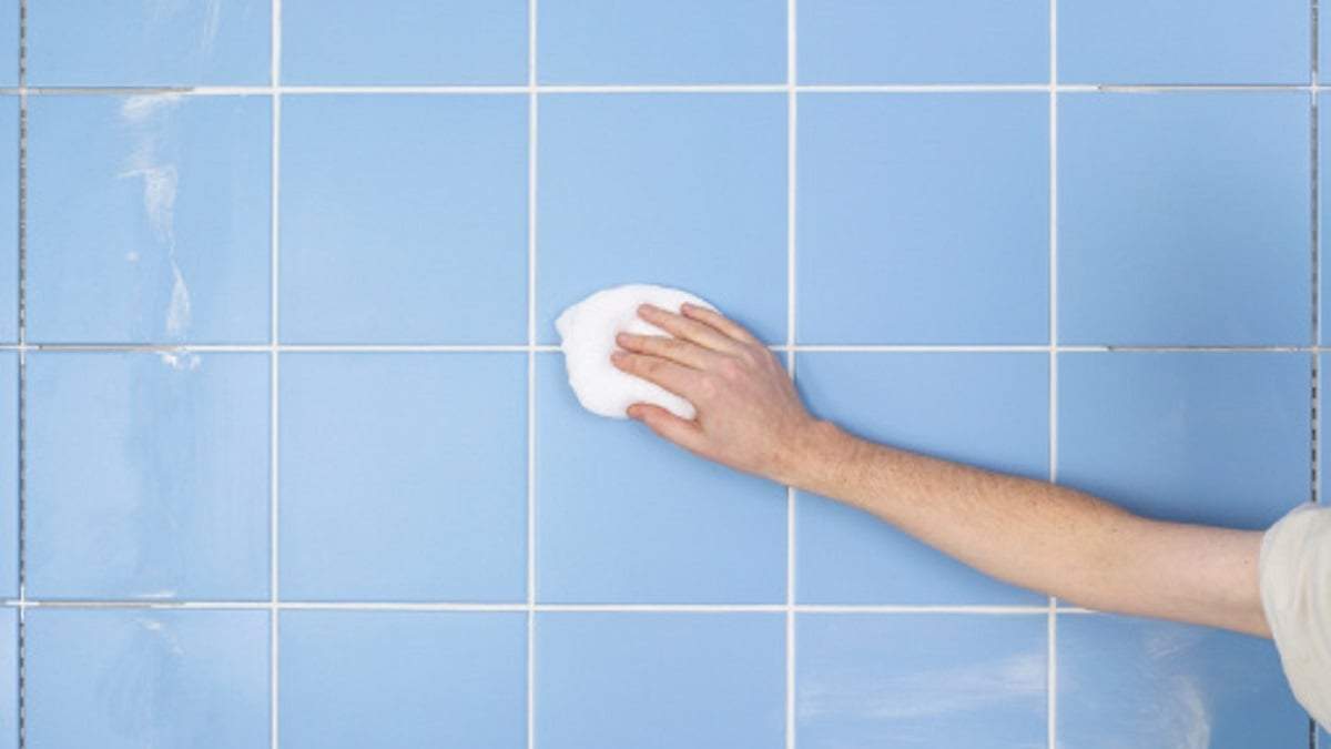 Azulejos de la ducha. Fuente:(X).