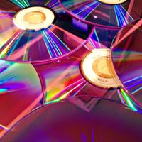 No tires esos viejos CDs y hacé este original y coqueto regalo para mamá en su día, sin gastar de más