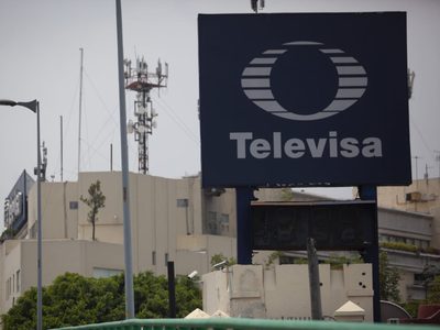 Día negro para Televisa: estos hechos causaron la caída de sus acciones