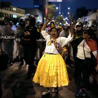 Protestan en casi un tercio de Perú para exigir renuncia de presidenta y legisladores