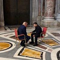 Trump y Zelenski se reunen en Roma antes del funeral del papa Francisco