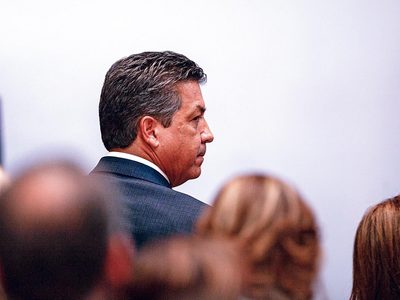 Acusa Cabeza de Vaca a Santiago Nieto de alterar, manipular y falsificar documentos por perjudicarlo
