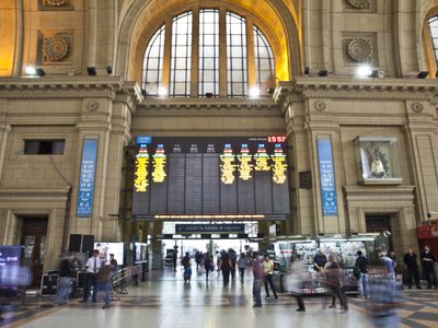 Caos en la estación Constitución por el cierre de la Línea C