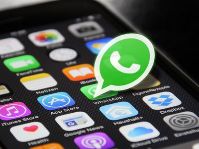 La aplicación que puede leer tus mensajes de WhatsApp en voz alta: mirá cómo funciona
