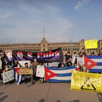 Cubanos protestan en el zócalo contra el régimen de Díaz-Canel