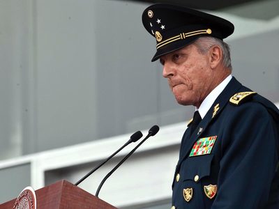 Juez ordena a la FGR reabrir la investigación contra Salvador Cienfuegos