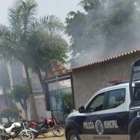 Incendian casa donde se vendía alcohol adulterado en Morelos
