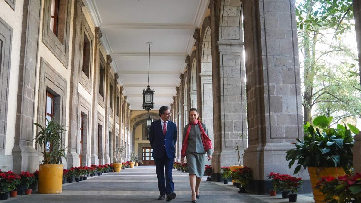 Gustavo Petro y Claudia Sheinbaum en su reunión del lunes en Palacio Nacional
