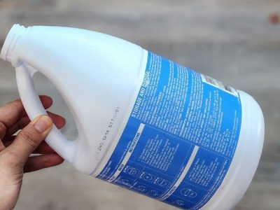 Hacé de tu bufanda vieja y un recipiente en desuso un tesoro con este reciclaje fácil para organizar tus espacios
