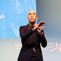 Plantean inculcar la paz desde las aulas