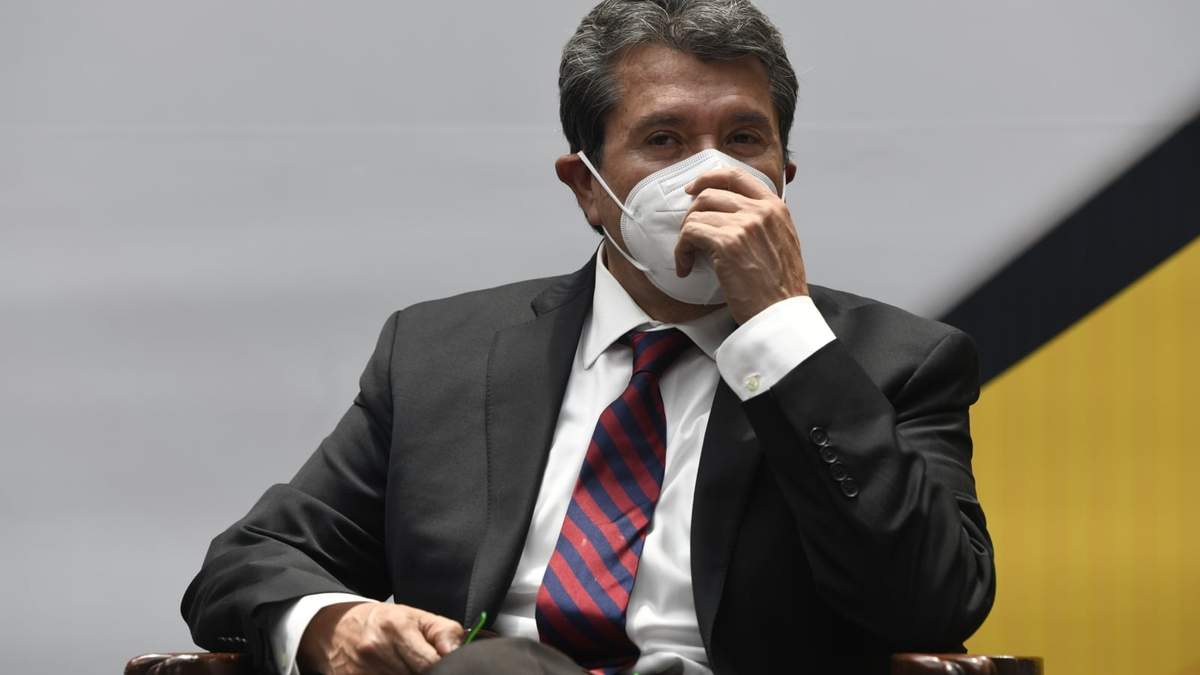 El senador Ricardo Monreal
