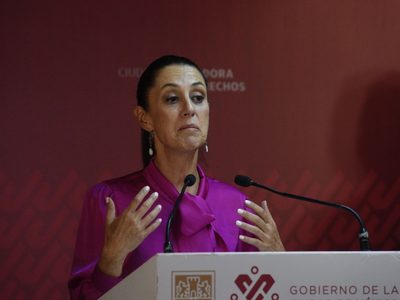 Pese a fallo del Tribunal Electoral, Sheinbaum niega haber violado la ley