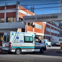 El joven de Centenario que fue baleado en la nuca, continúa en terapia intensiva