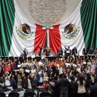 El PRI toma tribuna de Congreso de Hidalgo para obtener junta de gobierno (Video)