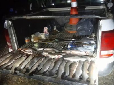 Personal de guardafaunas secuestró truchas a pescadores furtivos en San Martín de los Andes