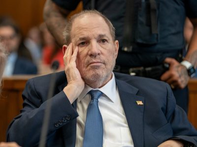 Fiscales buscan nuevo juicio para Harvey Weinstein en septiembre