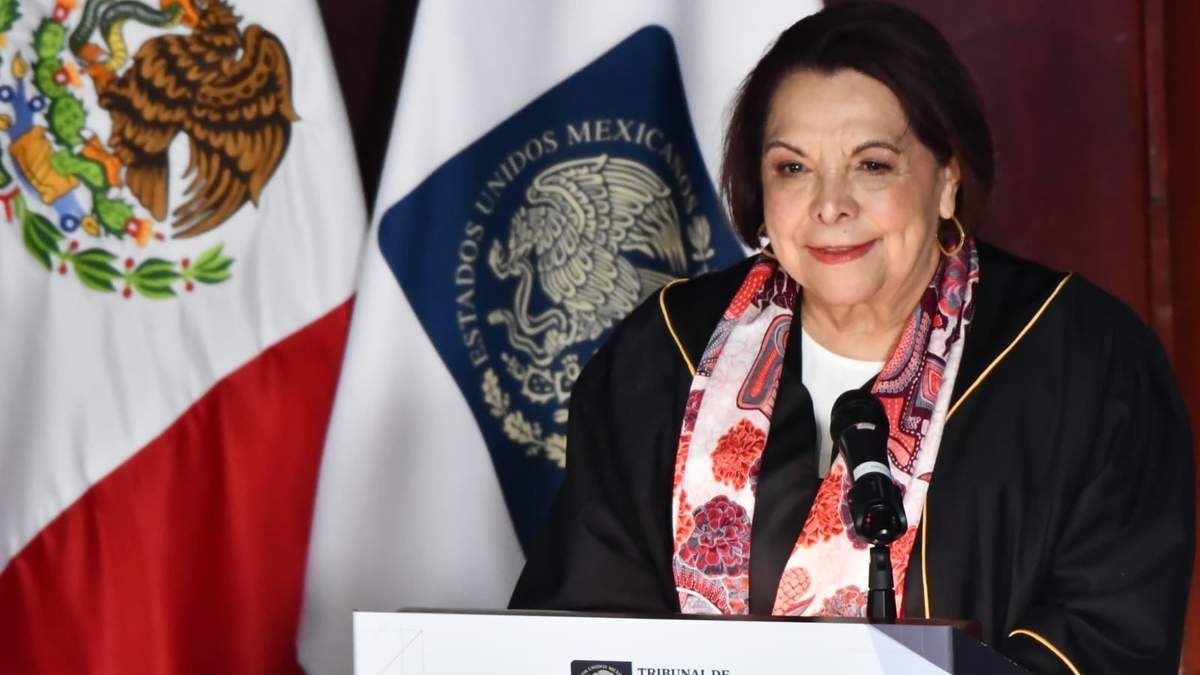 Celia Maya en su primer informe