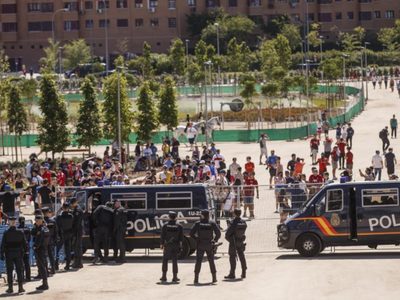 España: ultras de Atlético Madrid fueron detenidos tras causar serios destrozos
