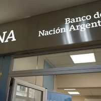 El Banco Nación redujo 2.000 empleados y cerró más de 100 sucursales