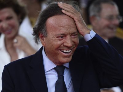 ¿Es normal? ¿Cuánto tiempo debió pasar para que Julio Iglesias conozca a Anna Kournikova?