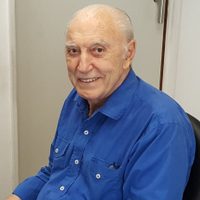 Otro golpe del coronavirus: el emblemático locutor Cacho Fontana dio positivo