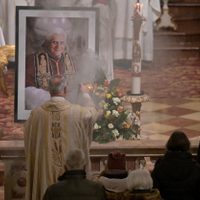 Muerte de Benedicto XVI "ha sido instrumentalizada" por "gente sin ética": Papa Francisco