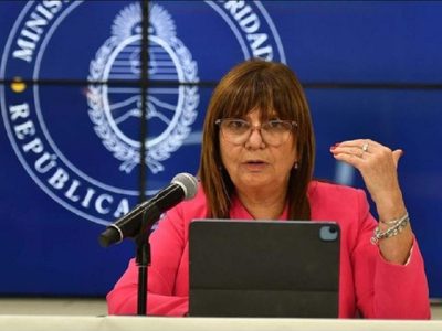 Bullrich fundamentó el protocolo antipiquetes usando como ejemplo a Neuquén y Cipolletti