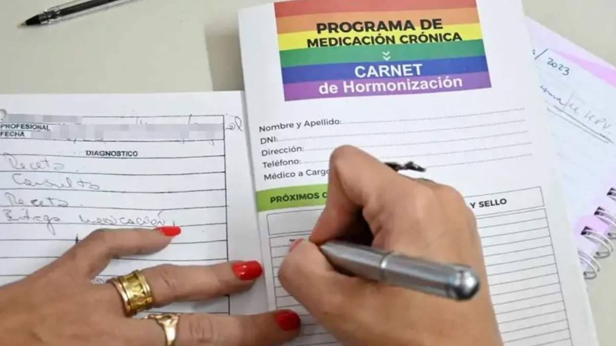 Palomba cree que el DNU choca con normas constitucionales a nivel provincial, nacional e internacional. Fuente: (Facebook)