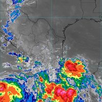 "Dos-E" se convertirá en ciclón; habrá lluvias torrenciales en Chiapas, Guerrero y Oaxaca