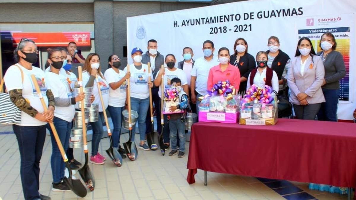 El acto se realizó en el Día para Erradicar la Violencia contra la Mujer