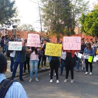 Estudiantes paran la FES Cuautitlán por supuestos acosos de profesores