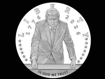 Moneda conmemorativa con imagen de Trump puede estar ligada al narco, advierten demócratas
