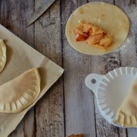 Masa para empanadas sin manteca ni grasa: la receta más fácil y perfecta para no gastar de más